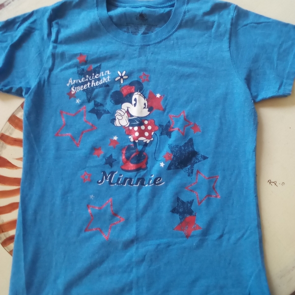 Minnie mouse graphic tee - Picture 4 of 8